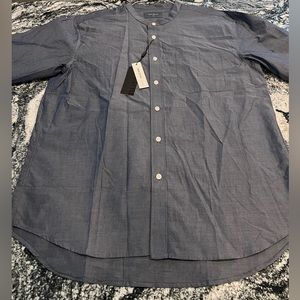 Men’s Collar-Less Button Down